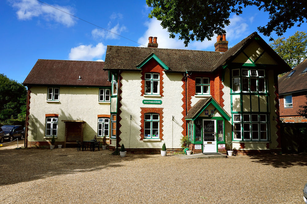 Villa Verde Gatwick Horley Zewnętrze zdjęcie