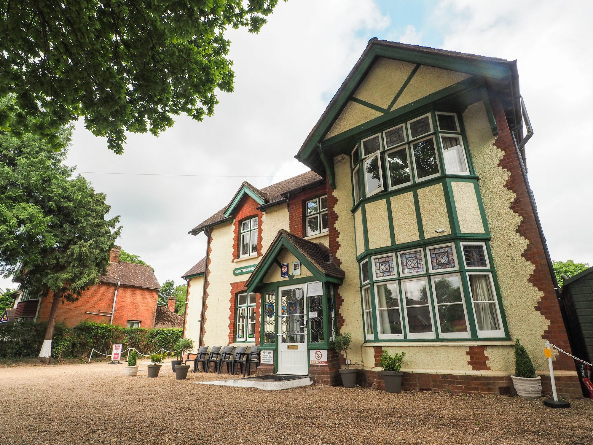 Villa Verde Gatwick Horley Zewnętrze zdjęcie
