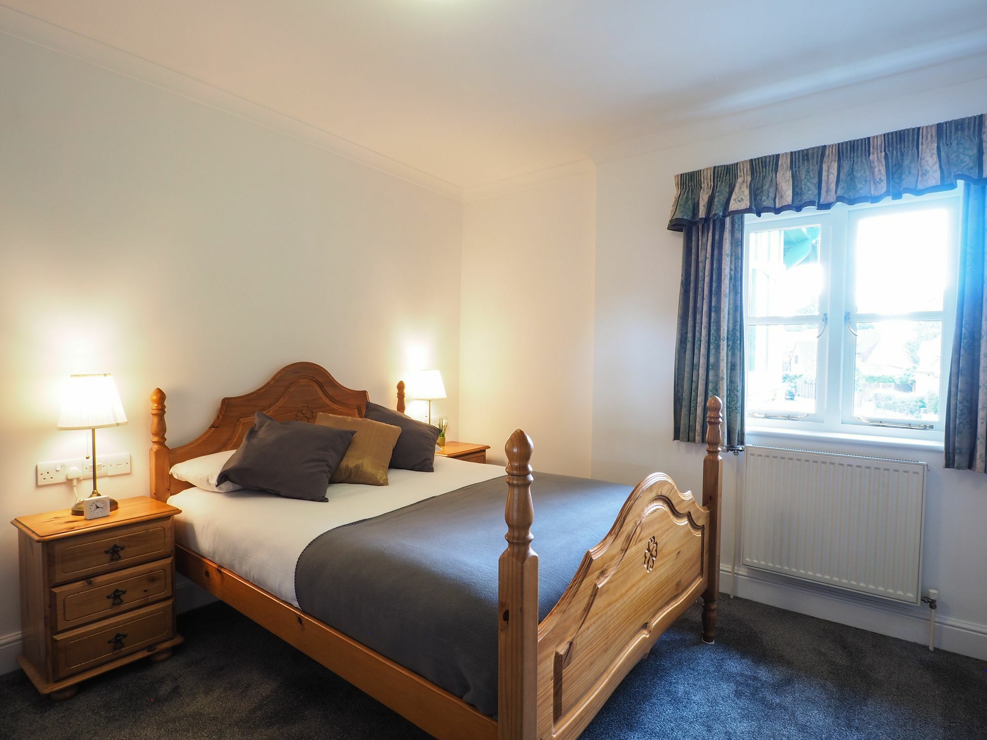 Villa Verde Gatwick Horley Zewnętrze zdjęcie